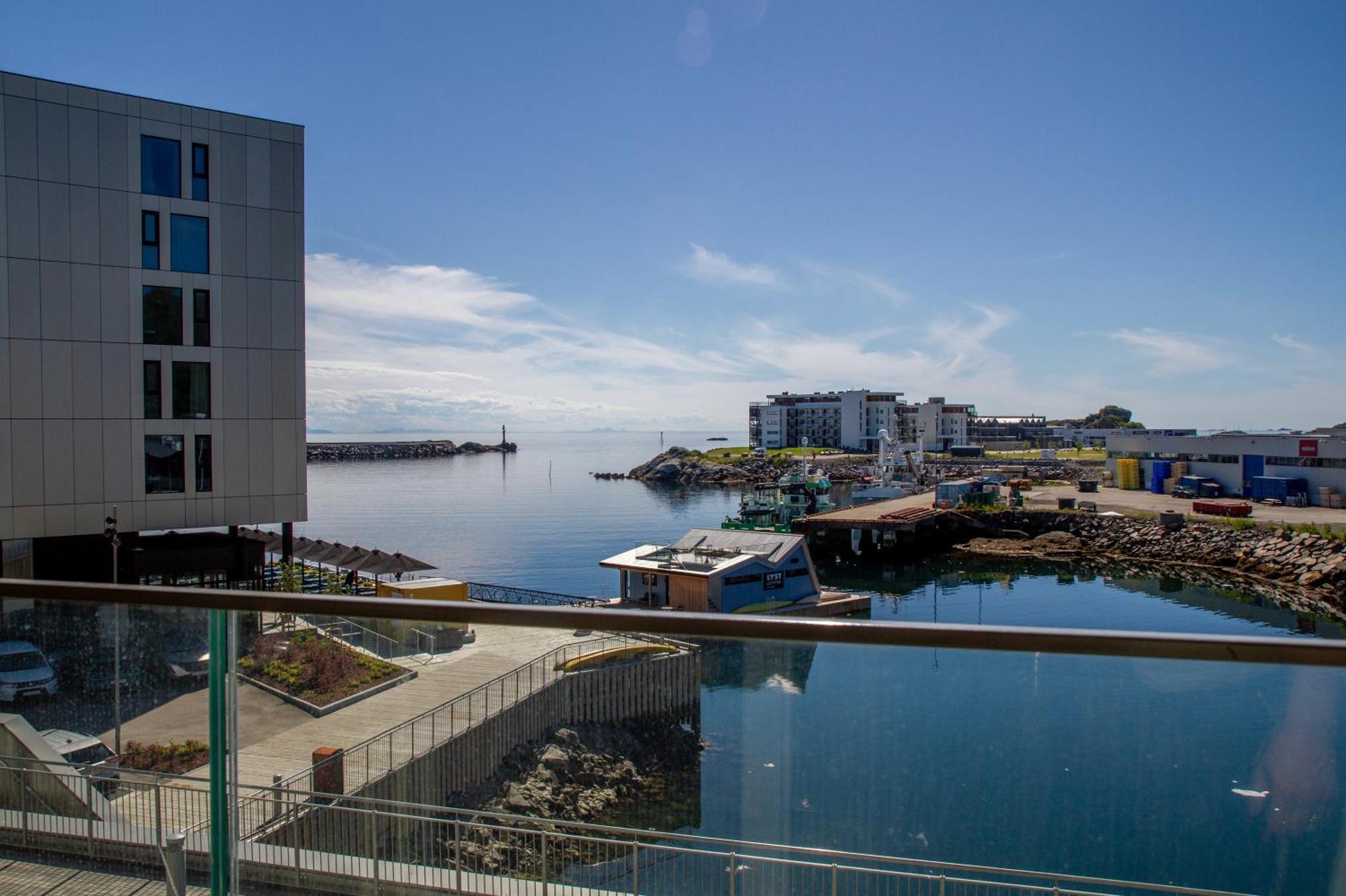 Avisgata Apartments Svolvaer Exterior photo